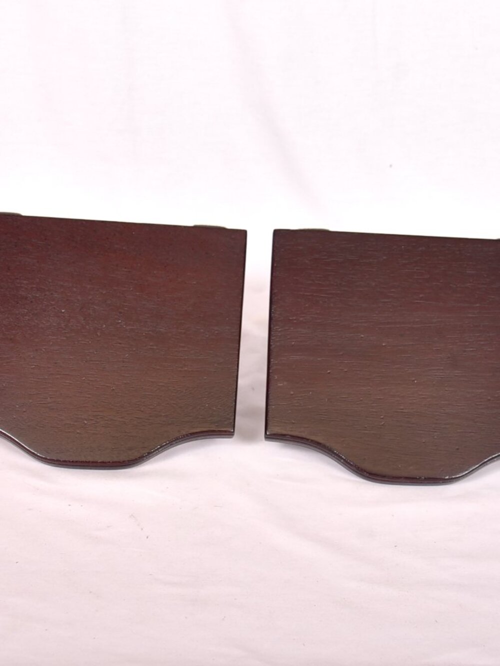2 Wooden Hanging Display Shelves 7 x 7 x 8